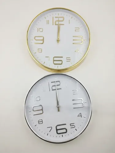 Reloj De Pared Quartz Dorado O Plateado 25 Cm Plateado Blanco
